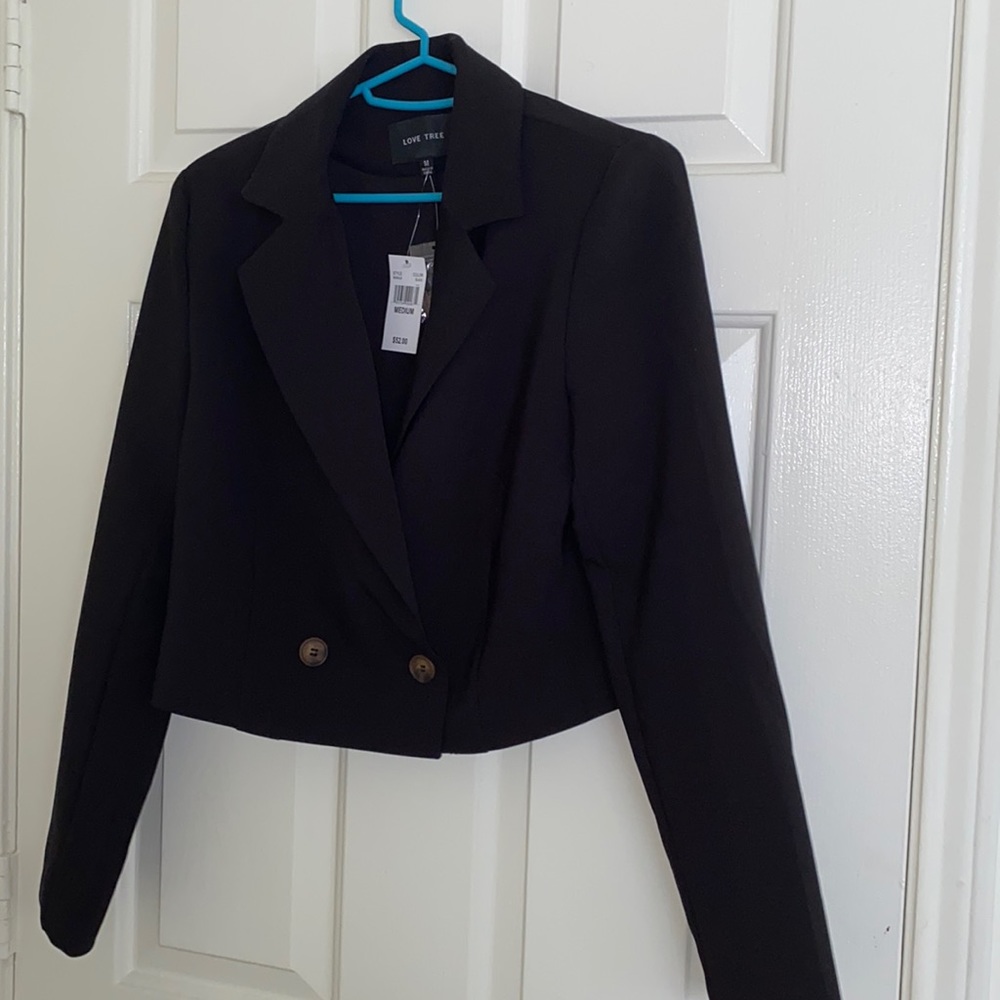 Black blazer‎